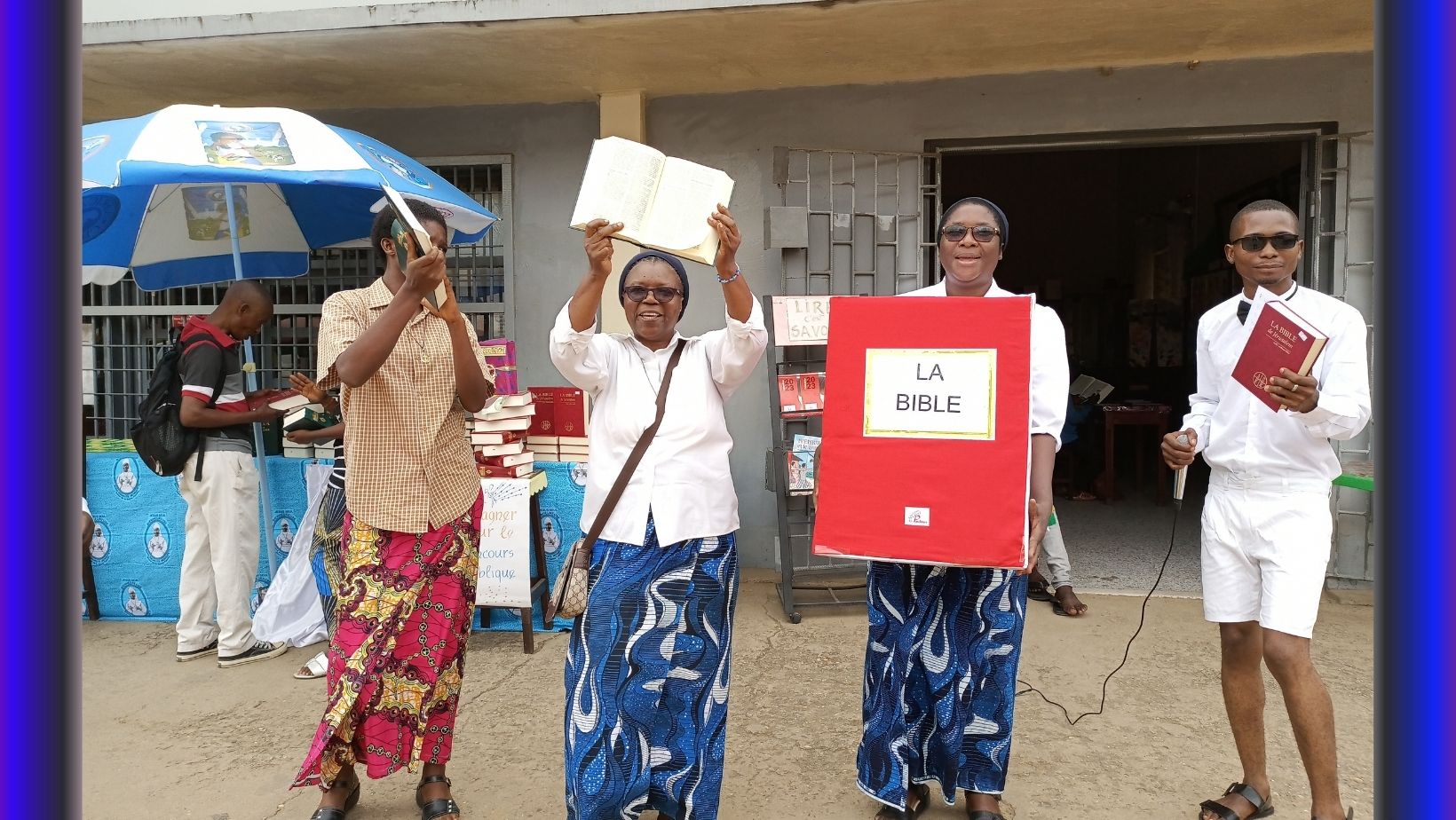 la librairie Paulines Kisangani a organisé un jeu concours bibliques du 2 au 25 septembre 2023. Cette organisation a vu la participation des nombreux candidats de diverses confessions religieuses qui ont été attirés par cet intéressant exercice.